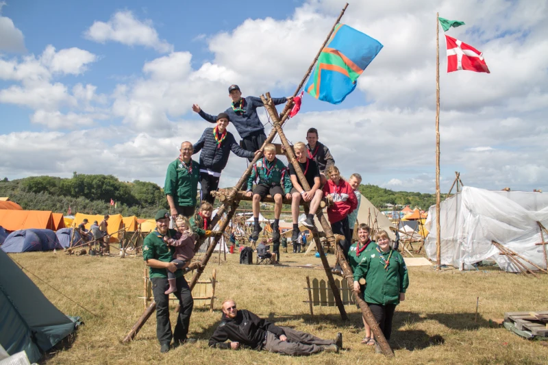 Indgangsportal som fir-buk